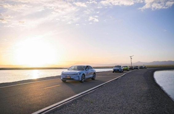 环青海湖电动汽车挑战赛落幕东风旗下岚图追光成大赢家