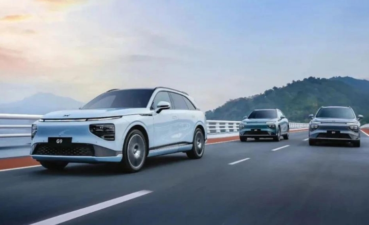 大众集团入股小鹏合作造车,何小鹏:互相分享智能电动汽车技术