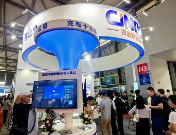 青浦这家上市企业参展！第九届上海国际新能源汽车技术与供应链展览会开幕