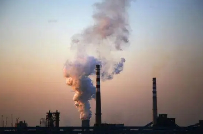 中国给全球电动汽车产业发展“加速”