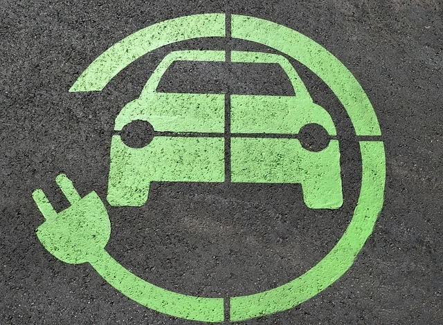 国家能源局：2023年底中国电动汽车充电基础设施总量达859.6万台，同比增长65%
