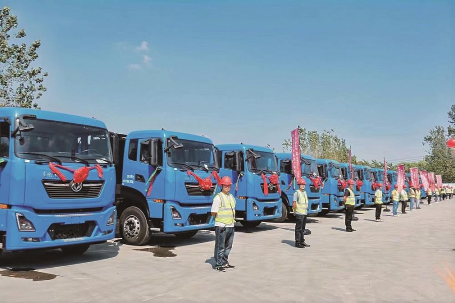 东风商用车新能源重卡批量交付