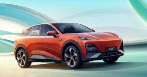 在新能源赛道上汽车行业新势力搅起