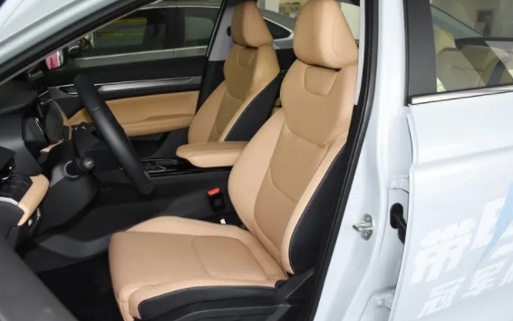 又一吉利汽车·新能源神车诞生了！满满的诚意