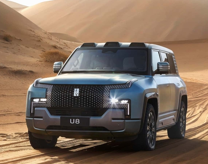 中国SUV拥有1,200马力，可在水中行驶，售价12万英镑