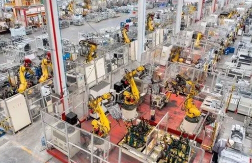 欧美电动化“踩刹车”，中国车企被忽悠了？