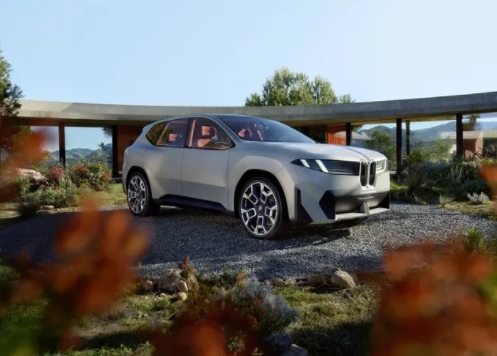 BMW新世代X概念车首秀，想要跻身主流新能源，很长路要走