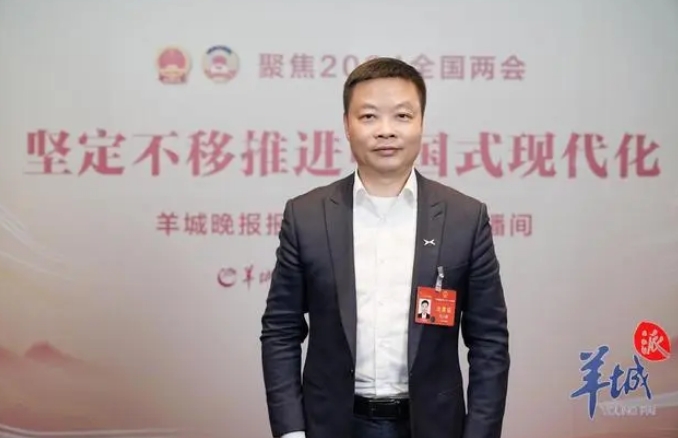 何小鹏回应新能源汽车“价格战”：这是一个很好的变化｜两会面对面