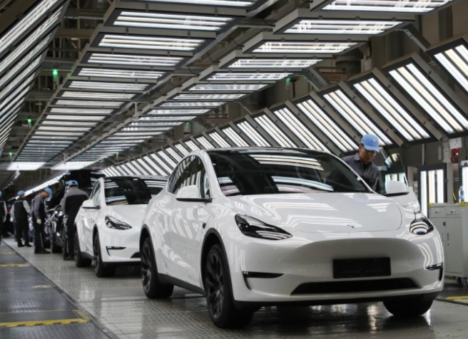 记者观察：美国电动汽车发展遇“死结”