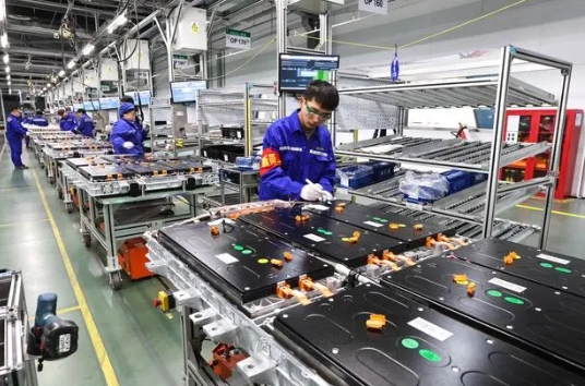 日本瑞穗银行研究员：电动汽车发展并未“产能过剩”