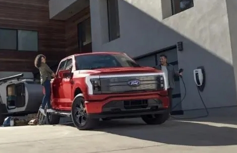 季度利润远低预期，福特电动汽车业务今年预亏55亿美元
