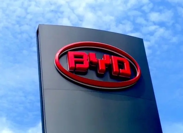 比亚迪与优步达成多年战略合作，计划引入10万辆电动汽车