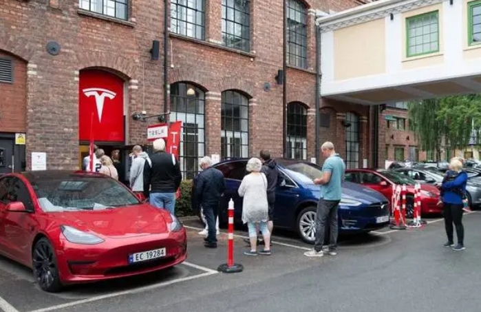 全球首例！挪威电动汽车保有量现已超过汽油车