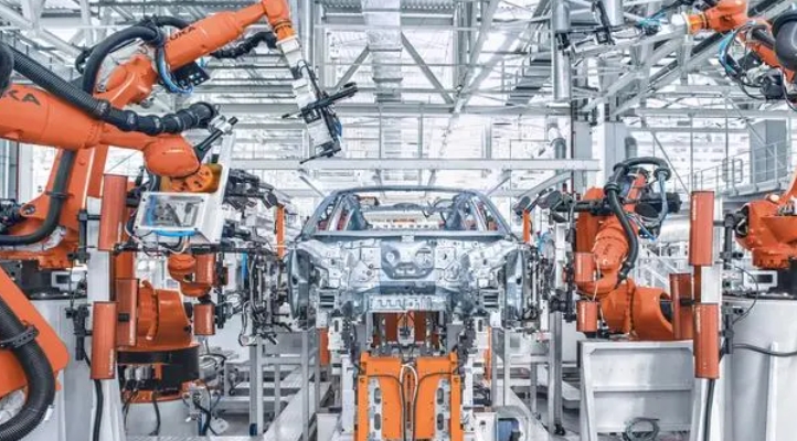 剑指“新能源汽车之都”，创新在合肥上演“加速度”