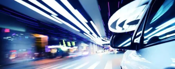 吉利怼比亚迪的底气，是日赚5700万？