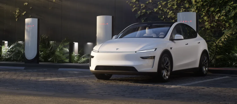 特斯拉终于“还手”了