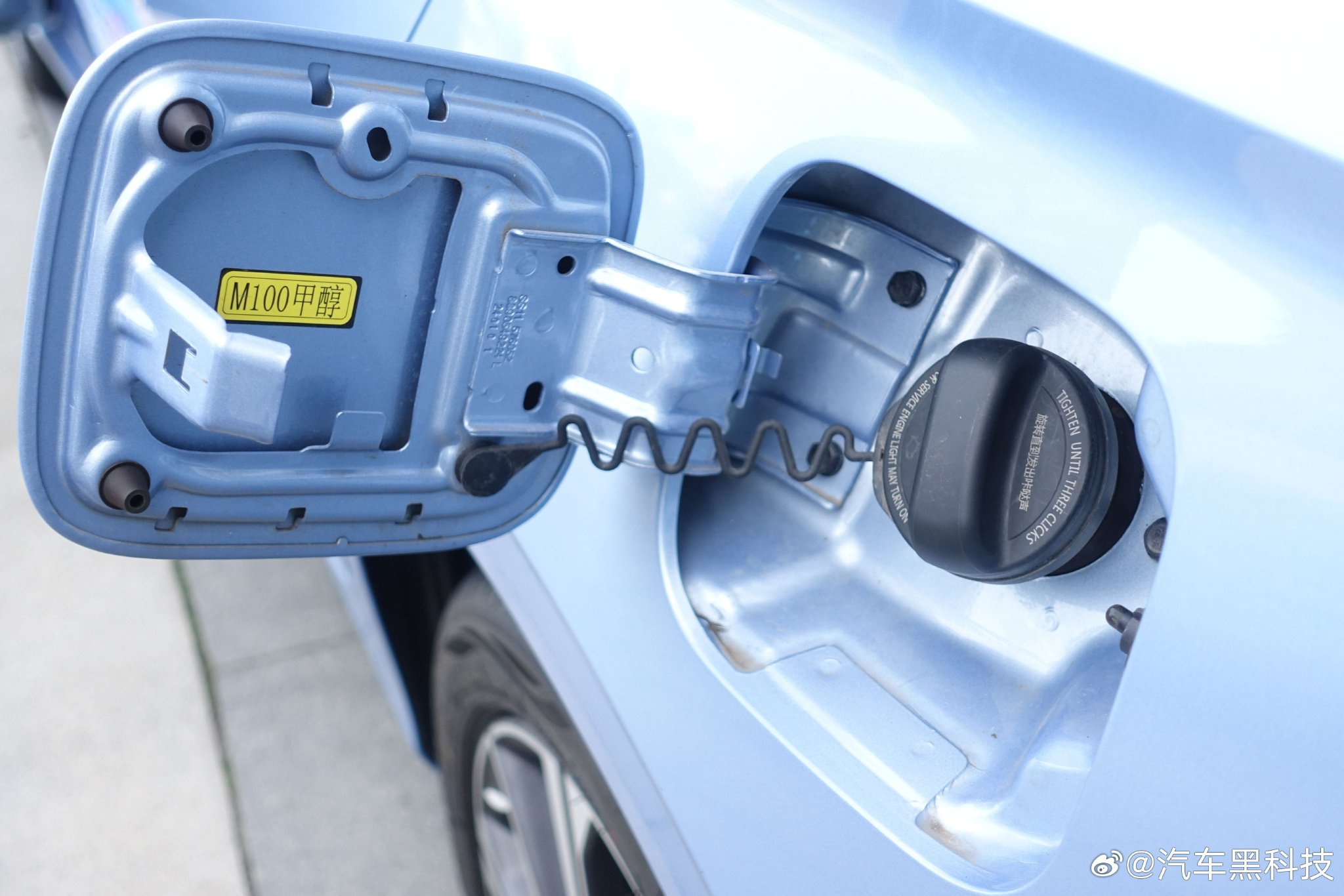 吉利为哈尔滨交通集团交付1500台甲醇网约车