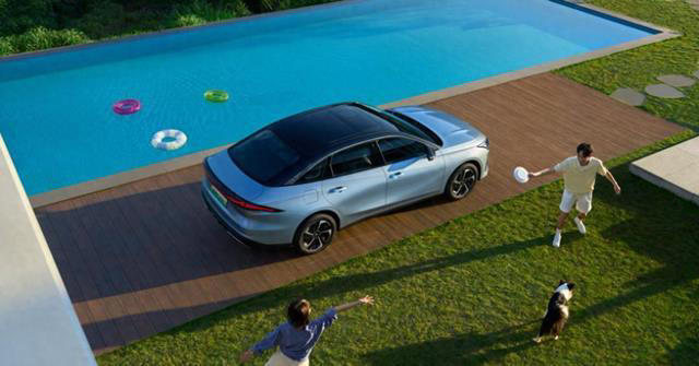 先享价仅8.98万！综合续航里程超2000公里，这价格卷得已经没谱了