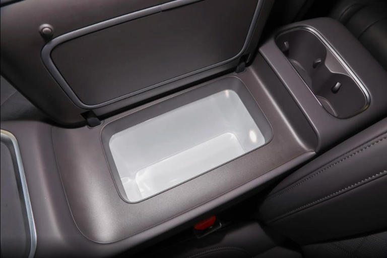 开1万多公里零跑C16，分享真实感受，看是否适合你！