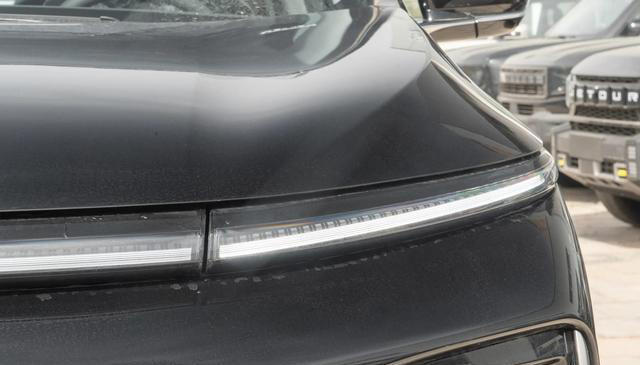 奇瑞造了台“L9”，6座+零重力座椅，油耗1.49L，补后仅14.29万起