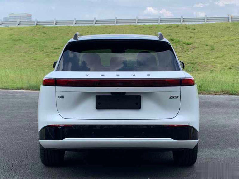 新款小鹏G9申报图曝光，自研芯片将装车