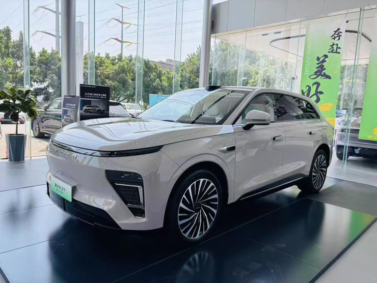 续航超2200km、冰箱彩电配齐，12万多平替移动的家