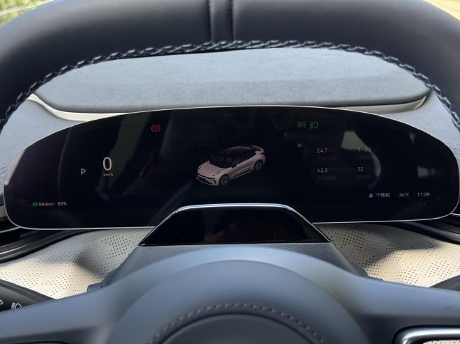 焕新极氪001上市权益后限时售价25.98万元起