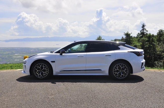 焕新极氪001上市权益后限时售价25.98万元起