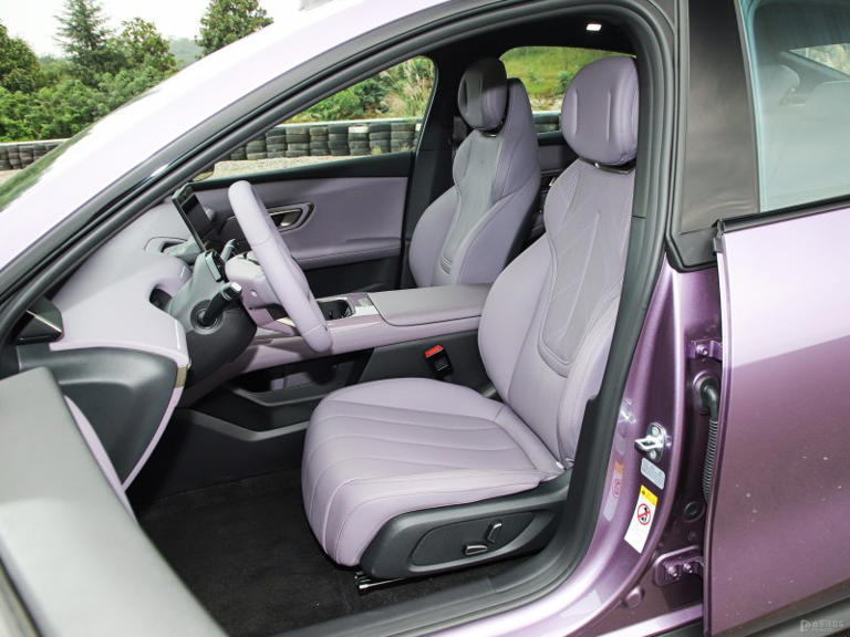 售13.99-16.19万元长安深蓝L06开启预售