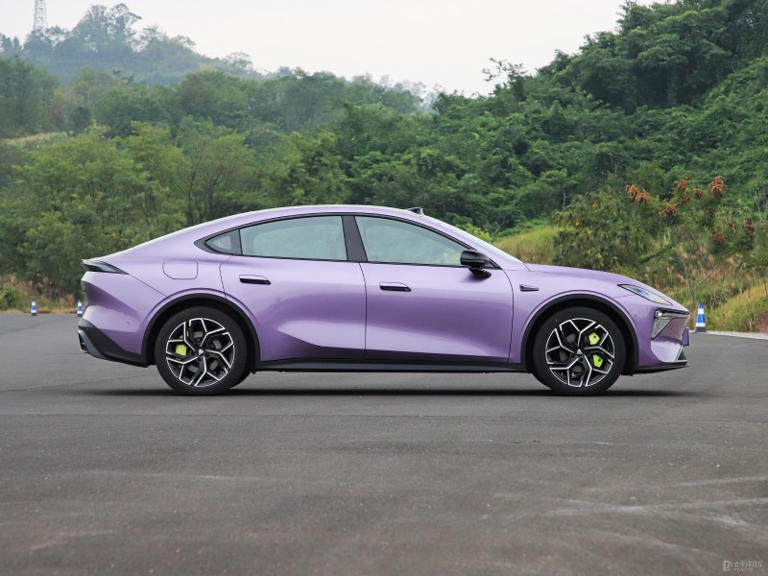 售13.99-16.19万元长安深蓝L06开启预售