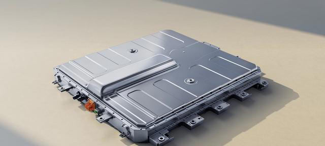 十一开风云T8出游，5+2座+2000km续航真能成为「家庭出游神器」？