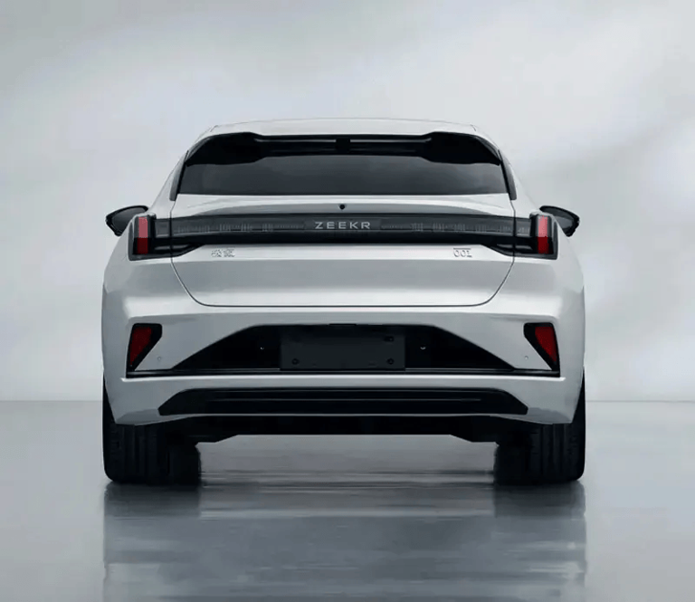 焕新极氪001内饰官图亮相：星空顶、剧院音响加身，10月11日上市即交付