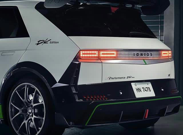 现代IONIQ5NEdition国内首秀，配备专属套件！