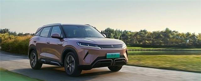 极狐T1可编程座舱功能远超同级三强