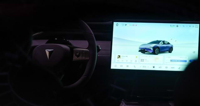 深蓝L0613.99万启动预售：纯电市场新势力，解锁年轻出行新姿势