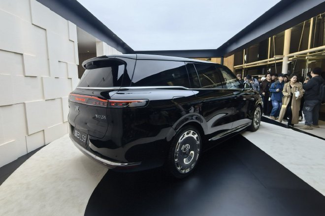 智己刘涛:智己LS9有“超级明显”的长板