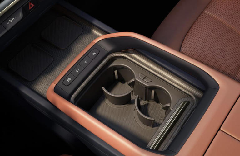 韩系“大块头”，古典方盒子，两套动力+超级四驱，或2026年上市