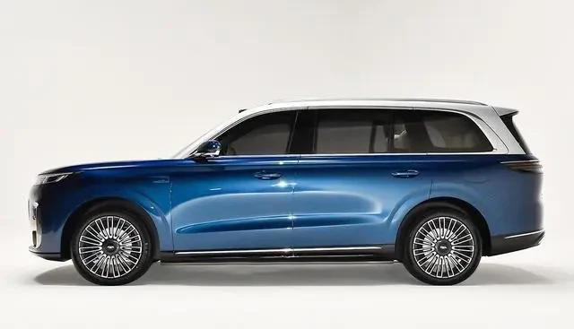 风云T11动力性能如何？两个和四驱版本有何差异？