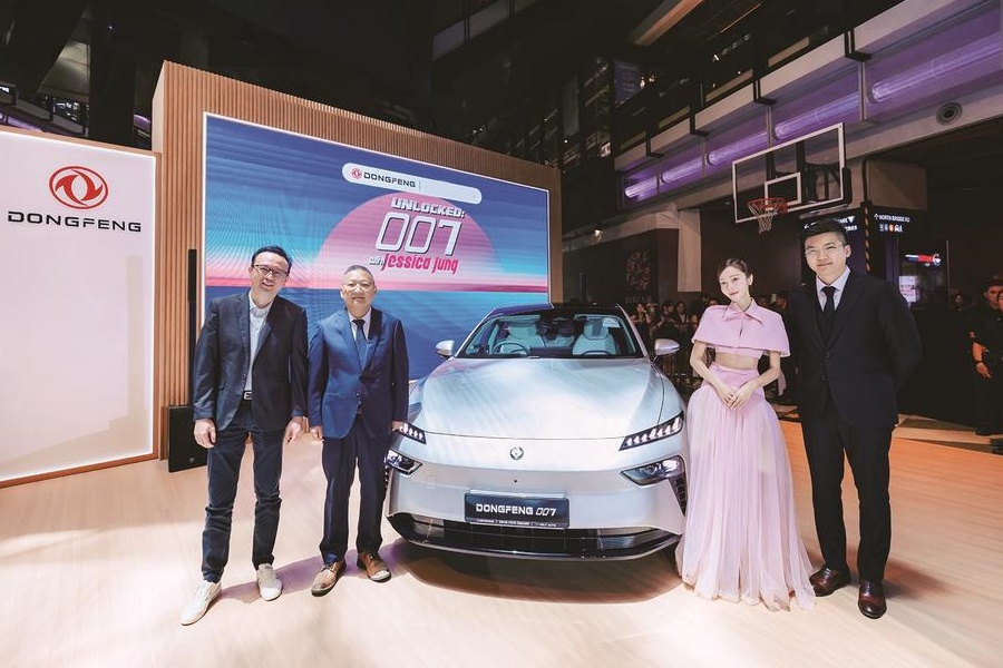 东风奕派eπ007海外版在新加坡上市