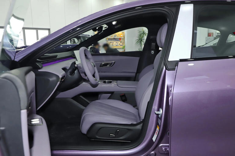 预售13.99万,激光雷达+后驱架构,深蓝L06如何? 预售13.99万,激光雷达+后驱架构,深蓝L06如何?