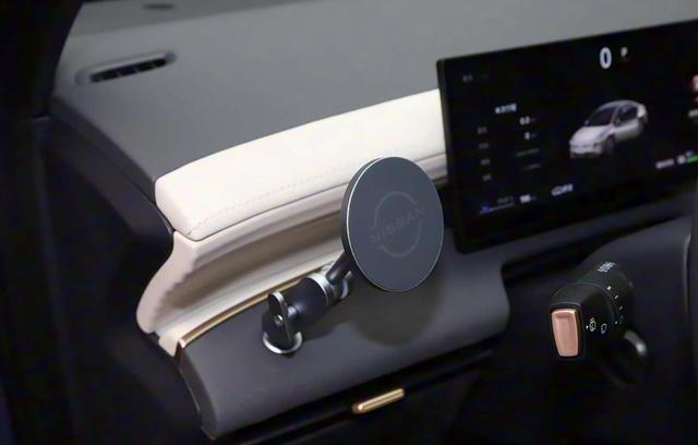 东风日产N6将于12月1日上市,6种车色可选,纯电续航180公里 东风日产N6将于12月1日上市,6种车色可选,纯电续航180公里