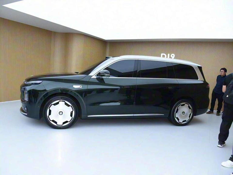 纯电车10分钟充满,明年还需要插混、增程吗?车企们一招化解尴尬 纯电车10分钟充满,明年还需要插混、增程吗?车企们一招化解尴尬