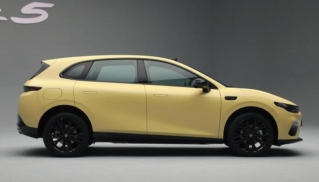 又要排队买零跑了！605km续航+宁德时代，顶配才12.18万，厚道