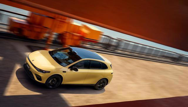 又要排队买零跑了！605km续航+宁德时代，顶配才12.18万，厚道