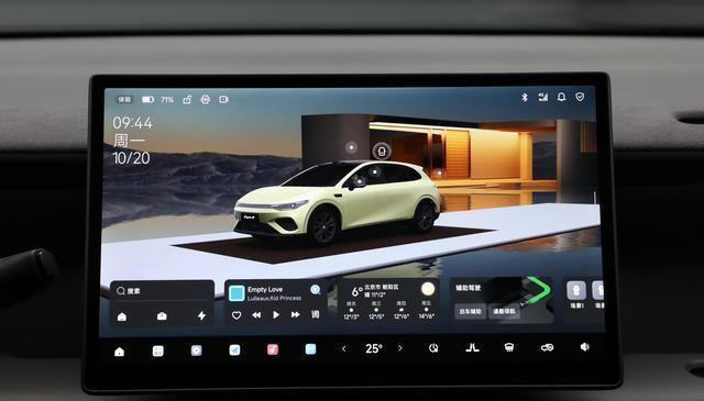 又要排队买零跑了！605km续航+宁德时代，顶配才12.18万，厚道