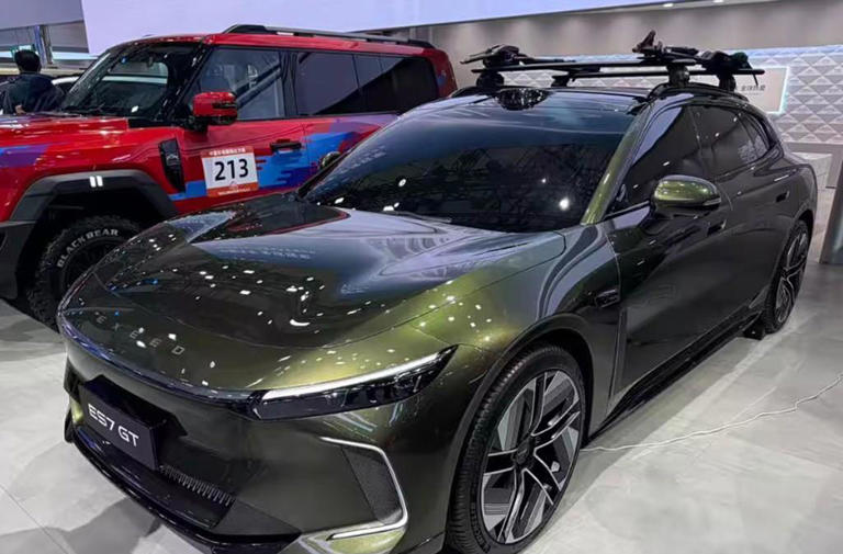 综合续航超1700km，支持兆瓦闪充，星途ES7GT外观内饰曝光