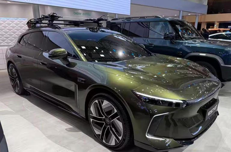 综合续航超1700km，支持兆瓦闪充，星途ES7GT外观内饰曝光