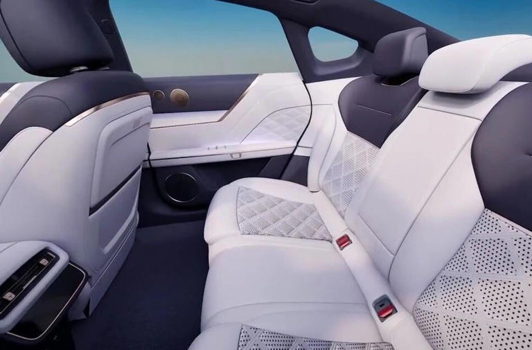 综合续航超1700km，支持兆瓦闪充，星途ES7GT外观内饰曝光