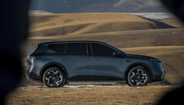 东风日产NX8搭800V高压平台,轴距超2米9,增程/纯电双动力 东风日产NX8搭800V高压平台,轴距超2米9,增程/纯电双动力