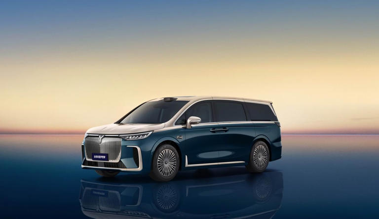 35万级新能源豪华MPV，腾势D9与岚图梦想家怎么选？